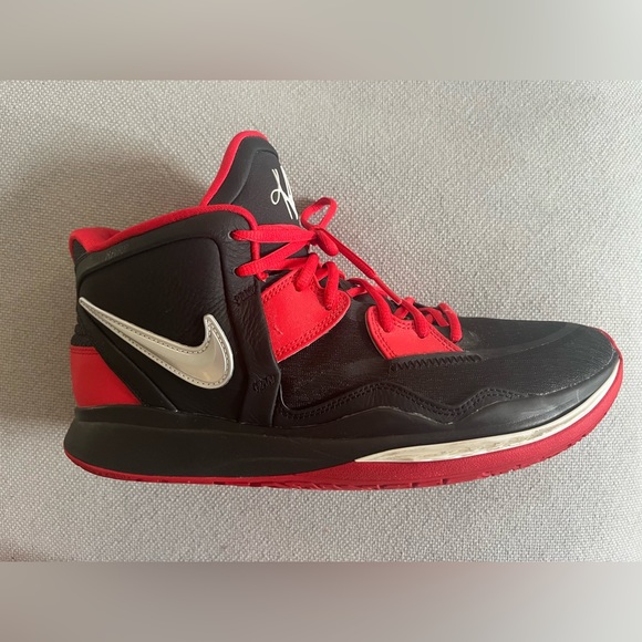 Nike Kyron Irving Infinity Custom High Tops - Picture 7 of 9